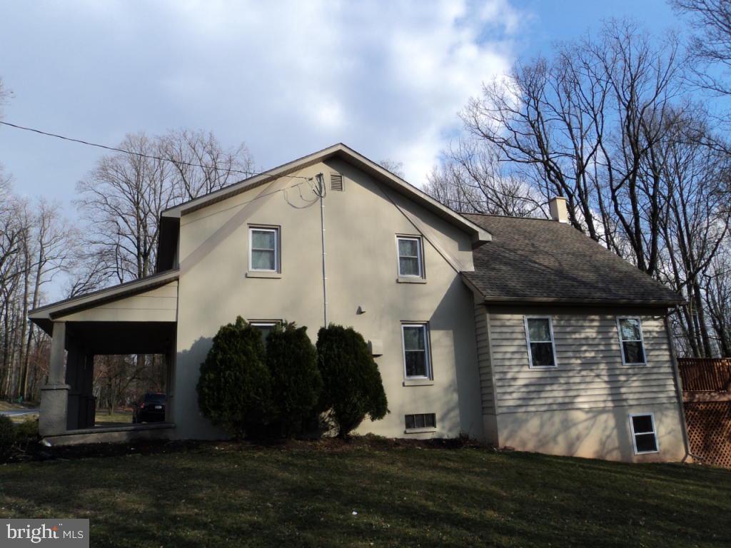 69 Adamstown Road Reinholds, PA 17569 - Photo 5 of 23 Gallery Image 5