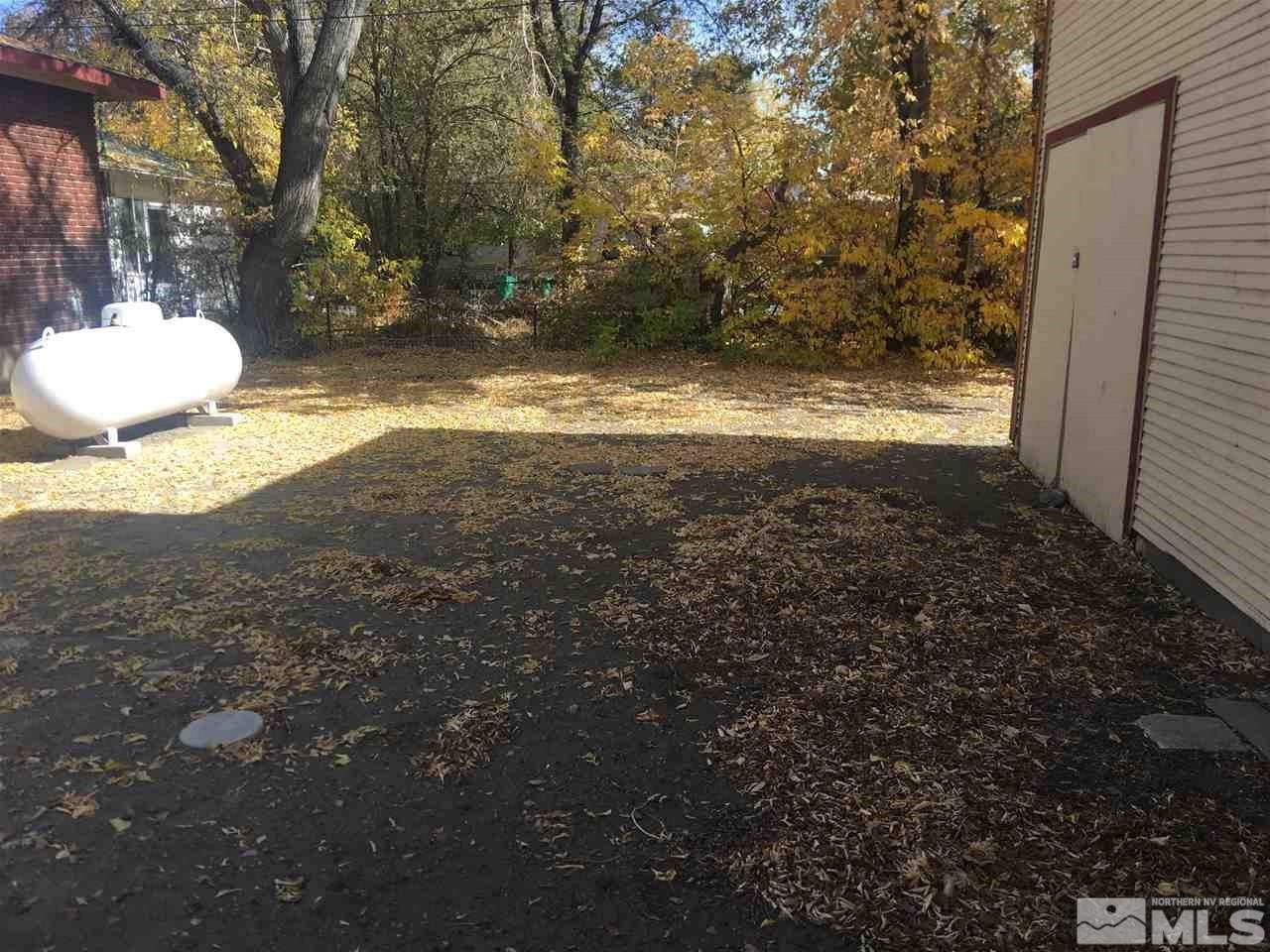 911 F Street Sparks, NV 89431 - Photo 8 of 15 a view of a backyard of a house