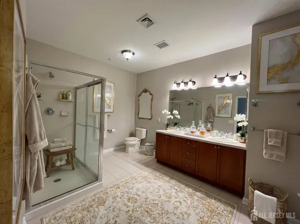 $475,000 | 326 Sloan Court, Matawan, NJ 07747