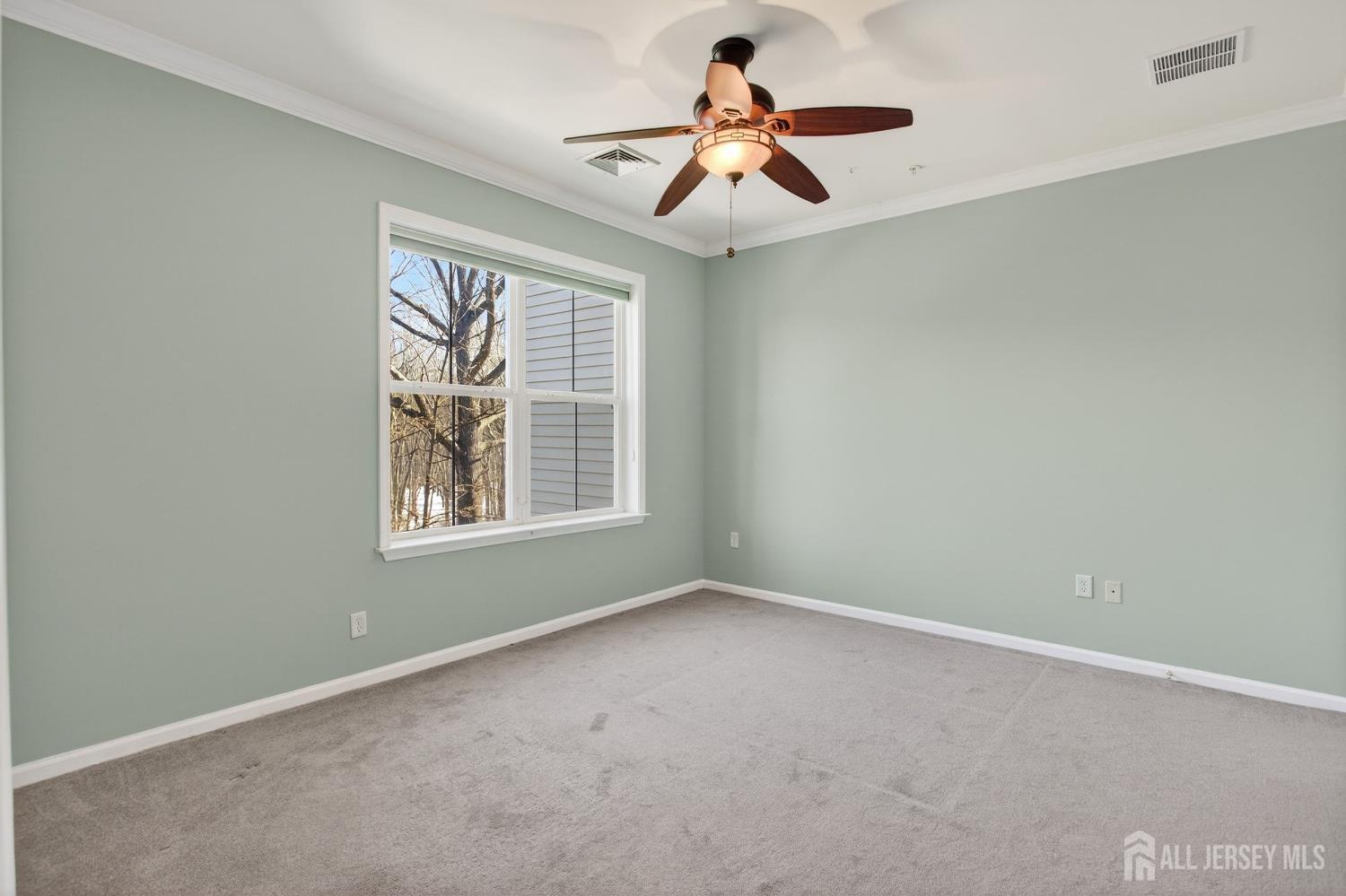 326 Sloan Court Matawan, NJ 07747 - Photo 22 of 30