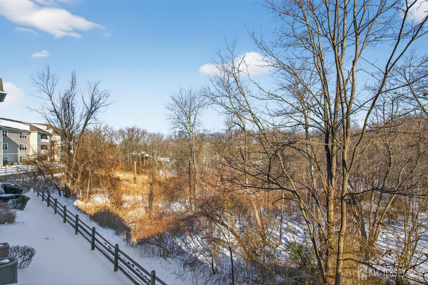 326 Sloan Court Matawan, NJ 07747 - Photo 26 of 30