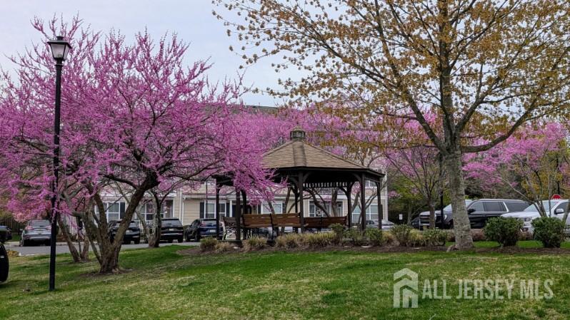 326 Sloan Court Matawan, NJ 07747 - Photo 29 of 30