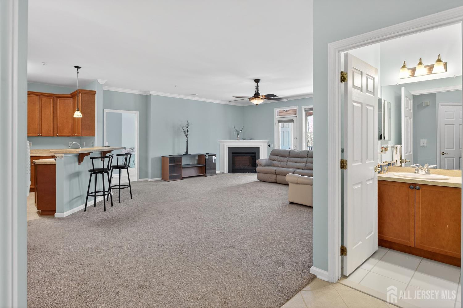 326 Sloan Court Matawan, NJ 07747 - Photo 5 of 30