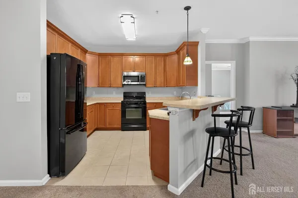 $475,000 | 326 Sloan Court, Matawan, NJ 07747