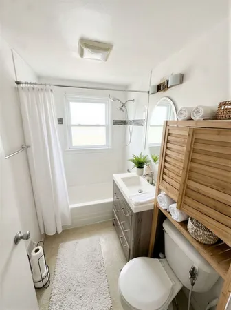 $424,888 | 8 Greenwood Court, Buffalo Grove, IL 60089