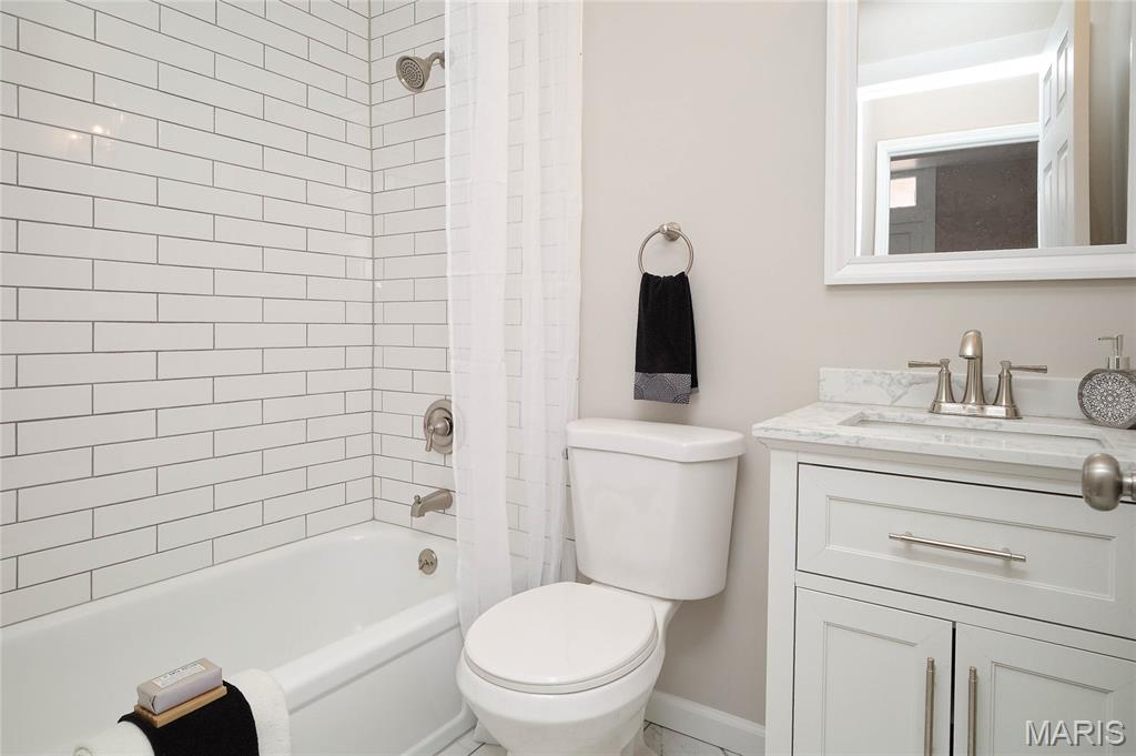 708 Ann Avenue, Unit R St. Louis, MO 63104 - Photo 24 of 32