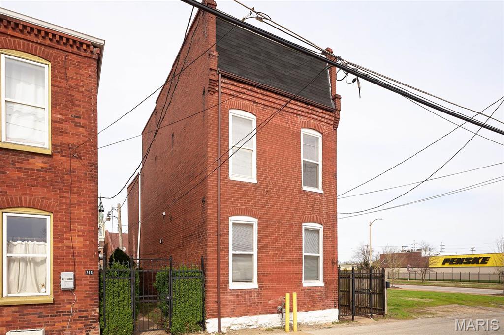708 Ann Avenue, Unit R St. Louis, MO 63104 - Photo 32 of 32