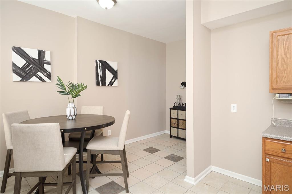 708 Ann Avenue, Unit R St. Louis, MO 63104 - Photo 7 of 32