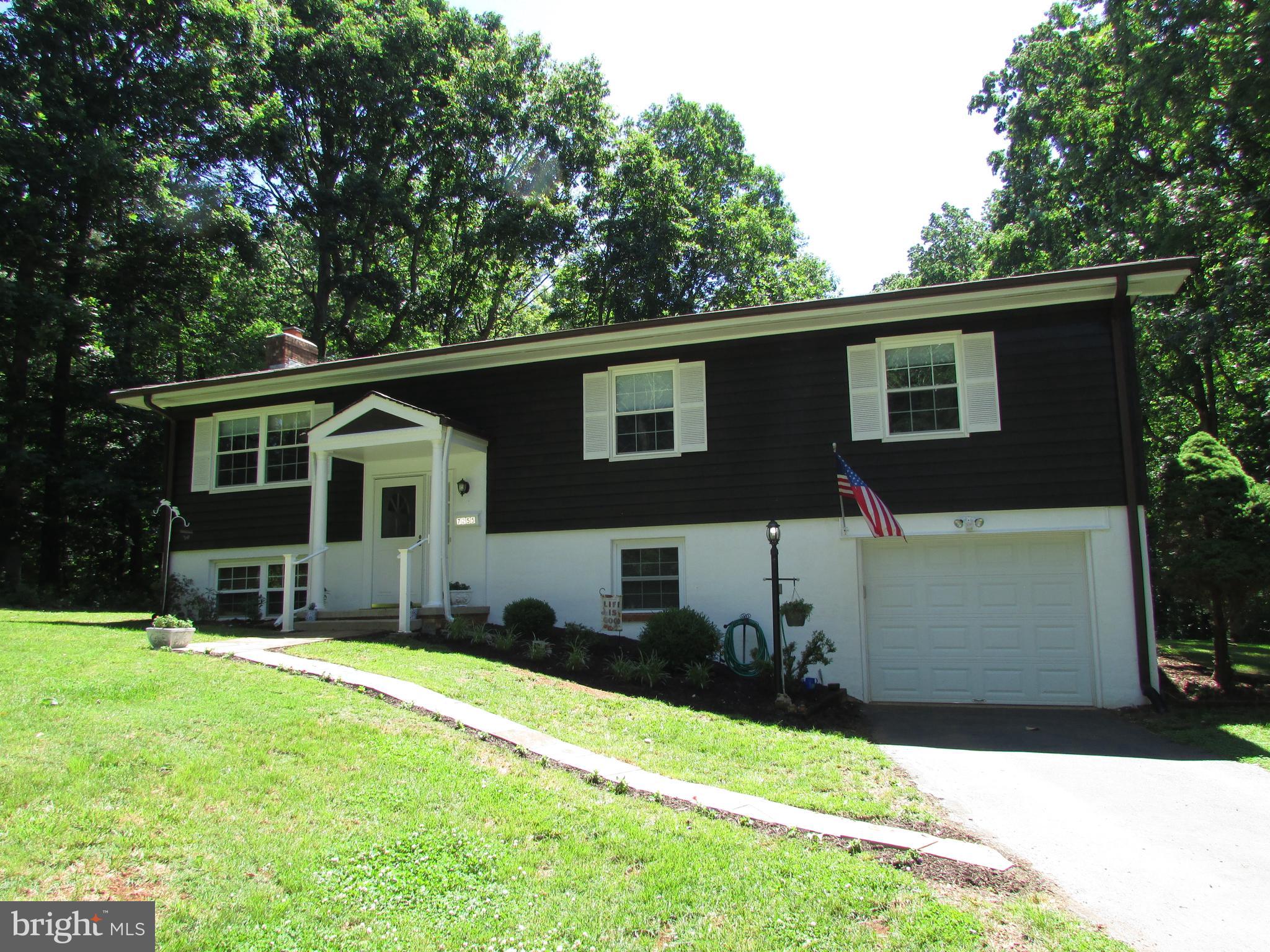 7255 Baldwin Ridge Road Warrenton, VA 20187 - Photo 2 of 45 Incredible location with lots of privacy!