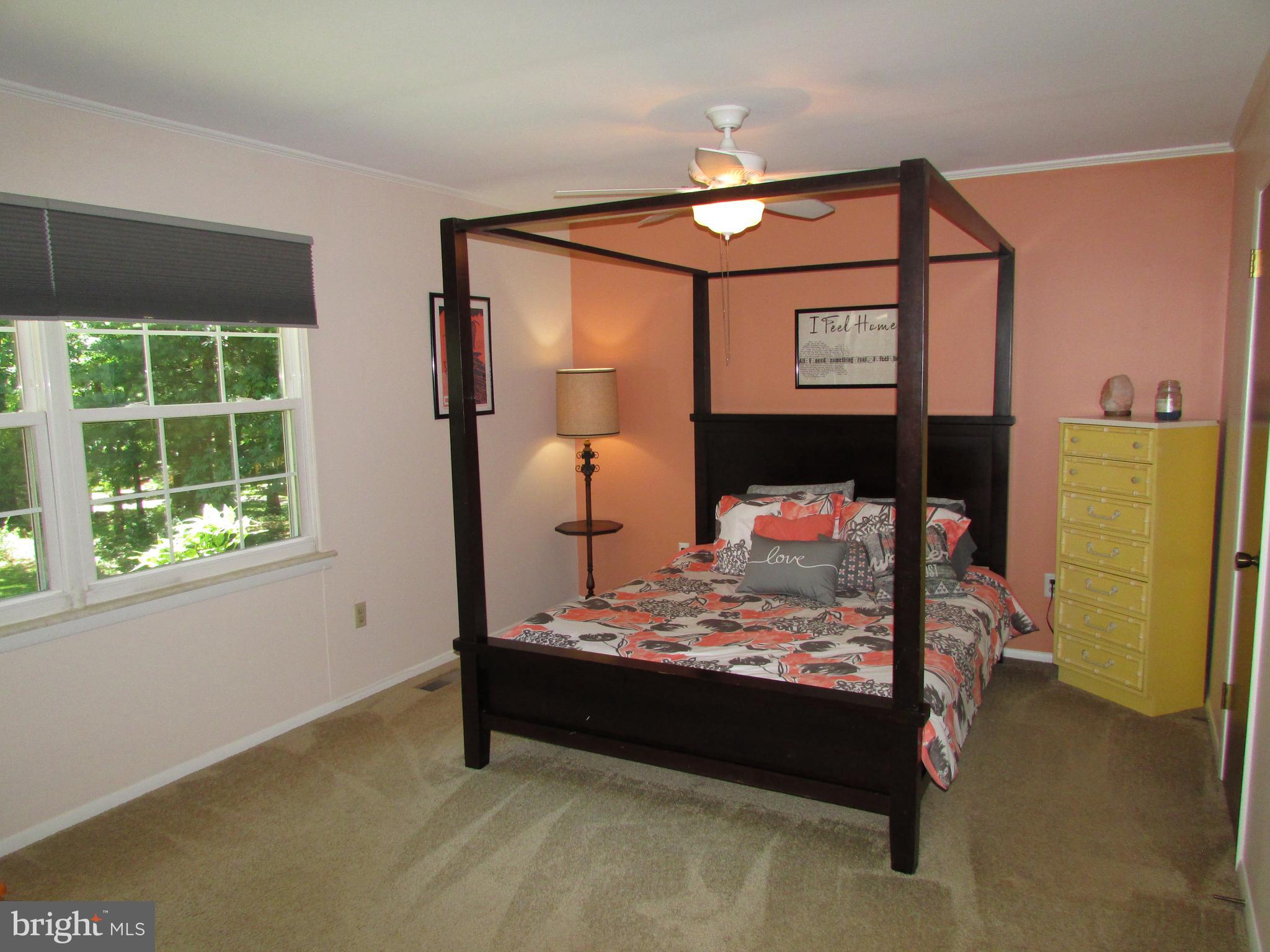7255 Baldwin Ridge Road Warrenton, VA 20187 - Photo 22 of 45 Room darkening cellular blinds in bedrooms!