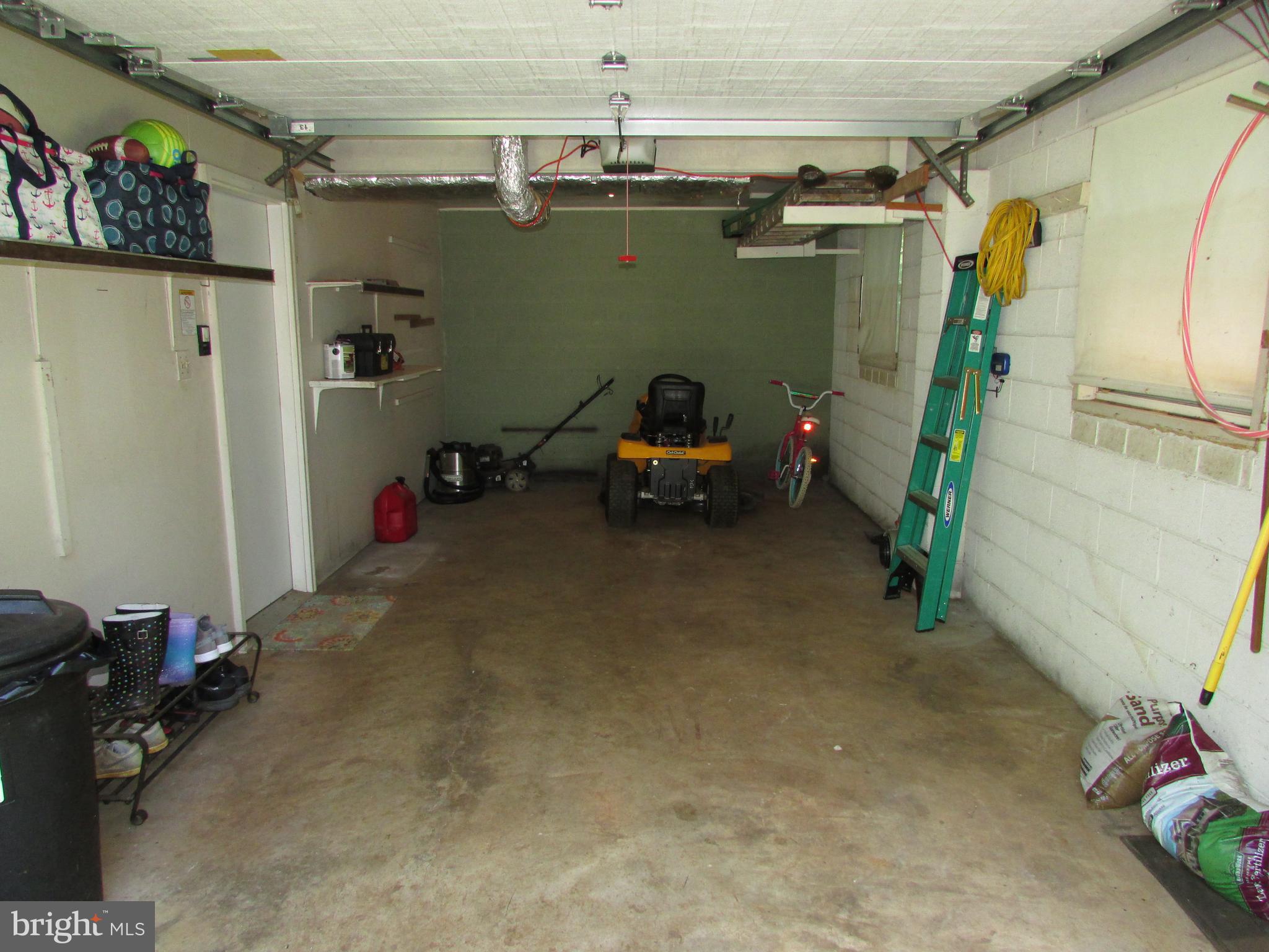 7255 Baldwin Ridge Road Warrenton, VA 20187 - Photo 45 of 45 Extended / over sized one car garage!