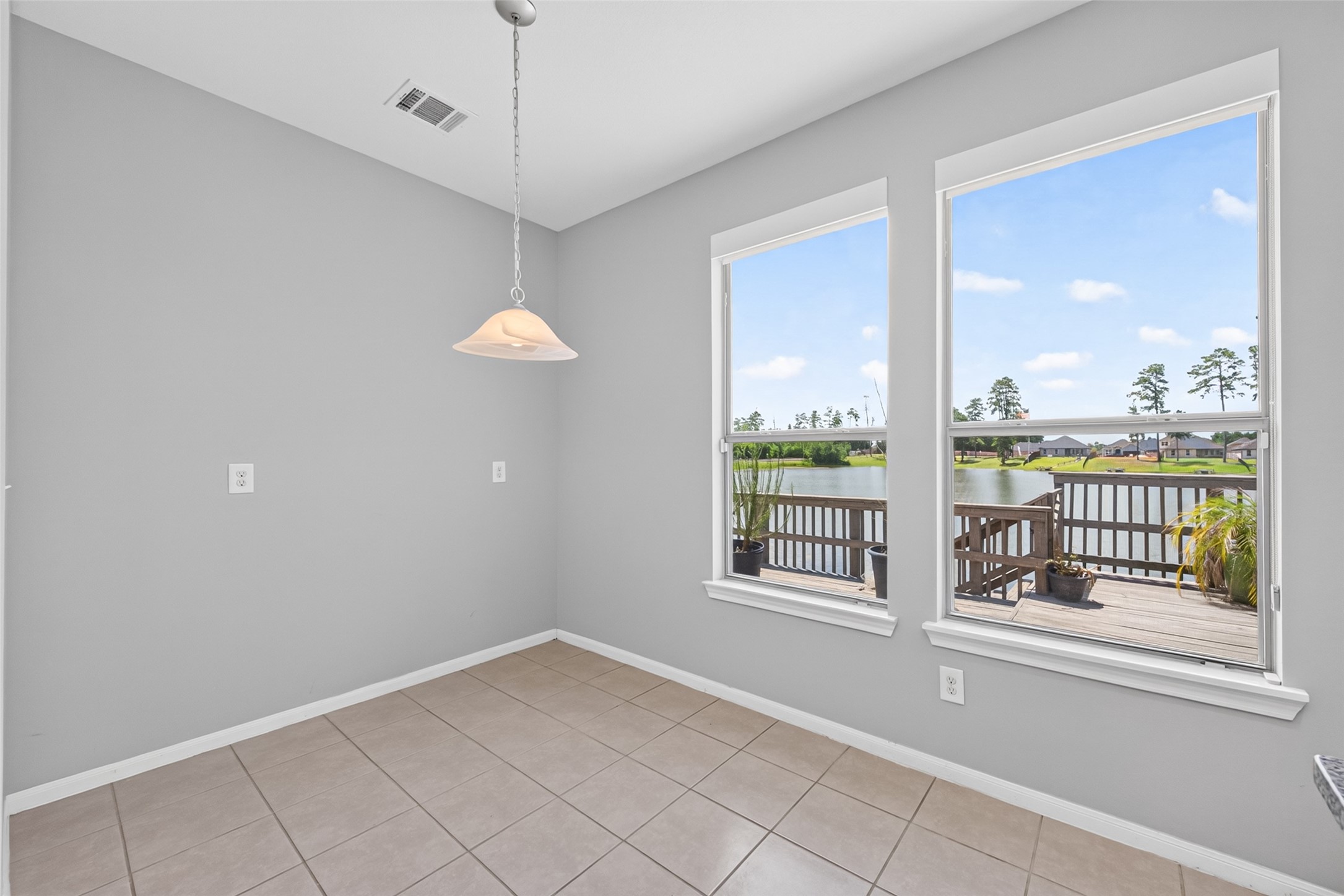 11995 La Salle River Road Conroe, TX 77304 - Photo 13 of 48