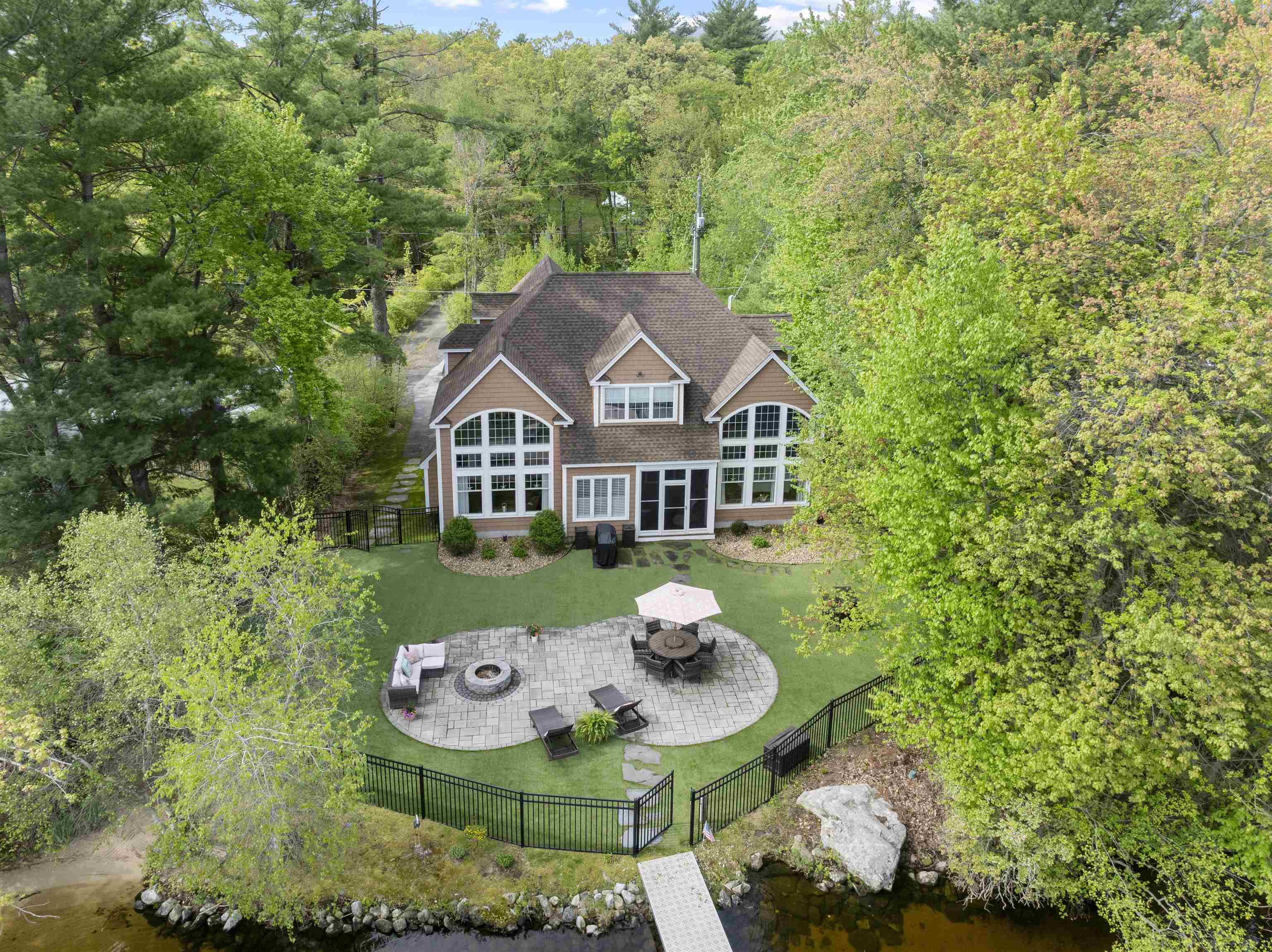 23 Whitney Grove Road Derry, NH 03038 - Photo 1 of 57