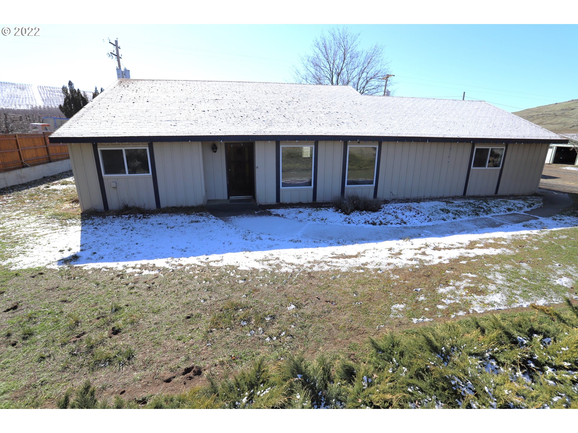 83032 Dufur Valley Road Dufur, OR 97021 - Photo 1 of 24 Gallery Image 1