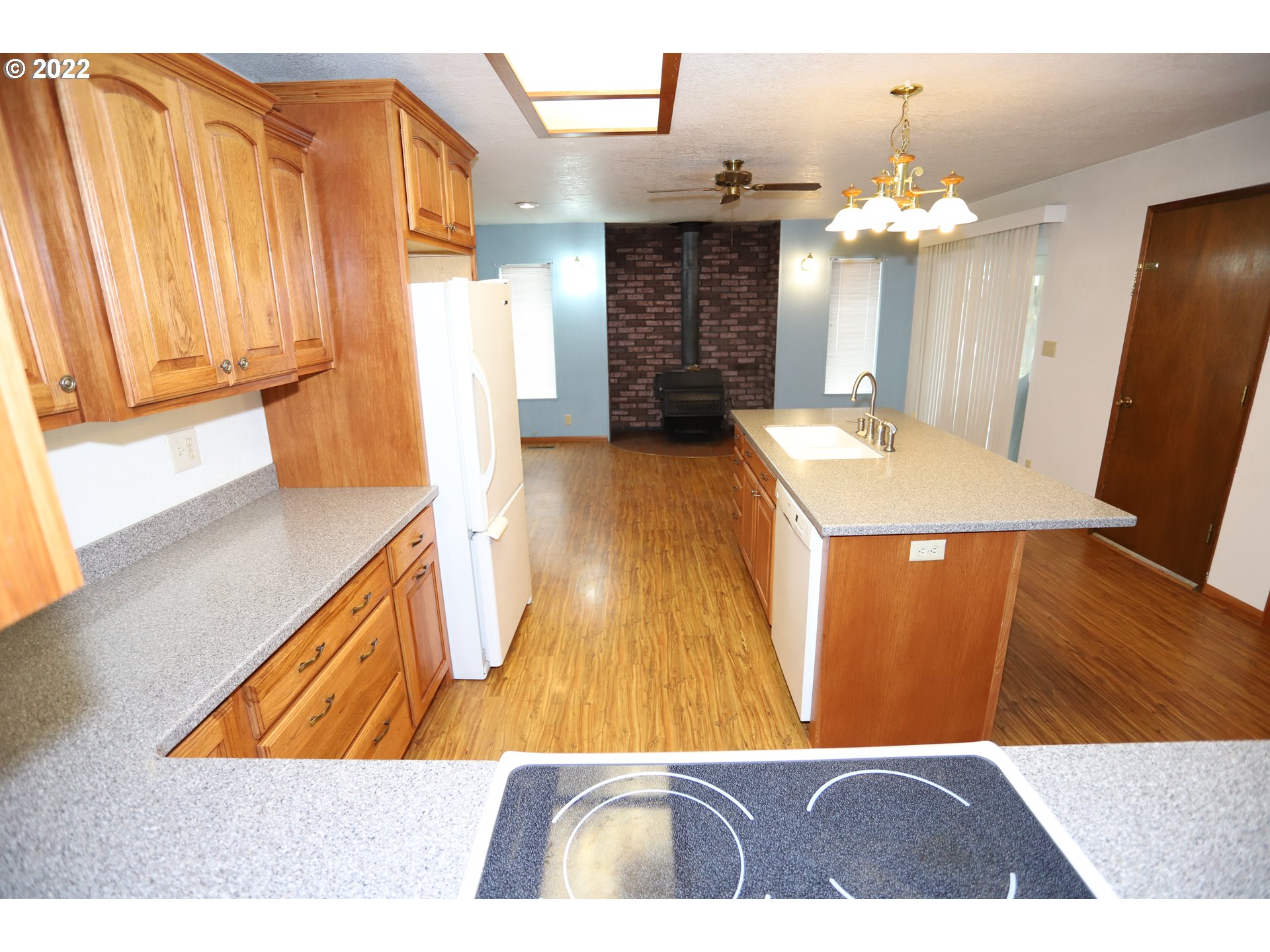 83032 Dufur Valley Road Dufur, OR 97021 - Photo 11 of 24 Gallery Image 11