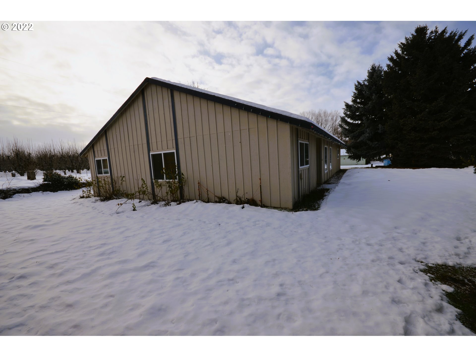 83032 Dufur Valley Road Dufur, OR 97021 - Photo 5 of 24 Gallery Image 5