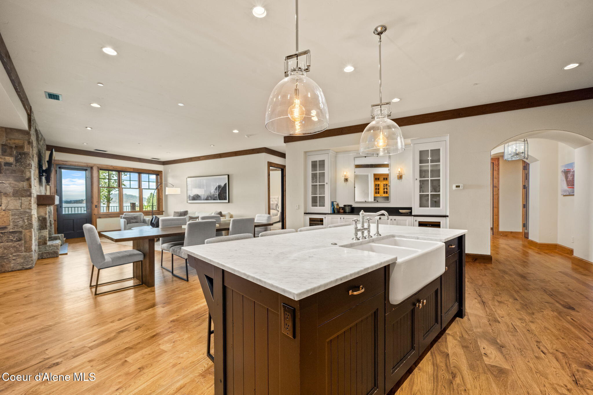 4757 South Arrow Point Drive, Unit 305 Harrison, ID 83833 - Photo 17 of 63 Great Room