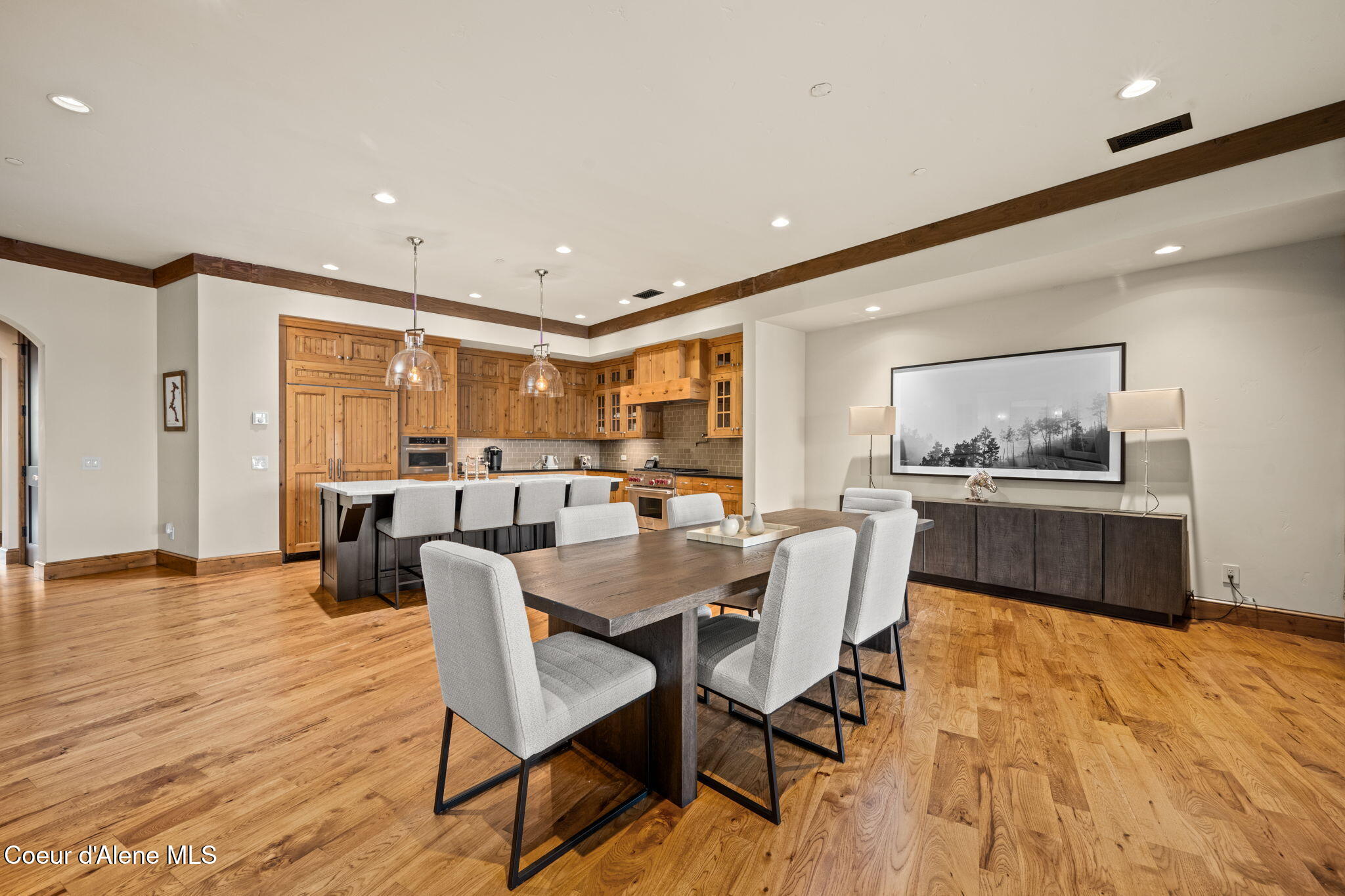 4757 South Arrow Point Drive, Unit 305 Harrison, ID 83833 - Photo 21 of 63 Dining Area