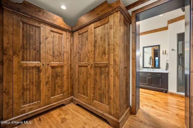 $3,200,000 | 4757 South Arrow Point Drive, Unit 305, Harrison, ID 83833