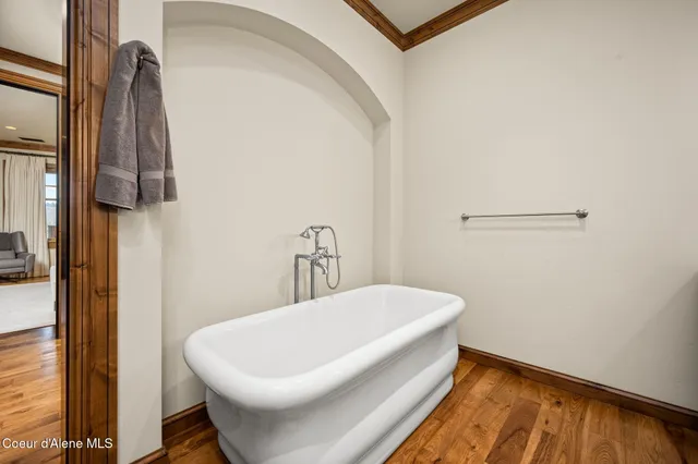 $3,200,000 | 4757 South Arrow Point Drive, Unit 305, Harrison, ID 83833