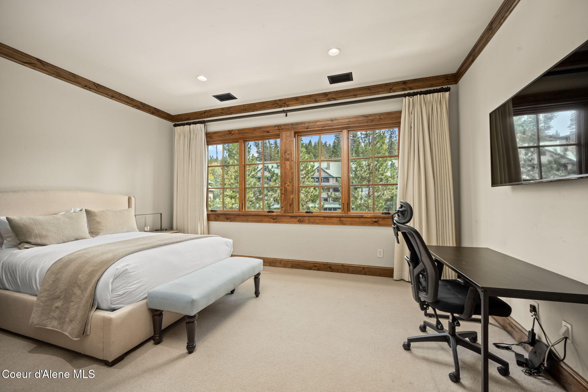 4757 South Arrow Point Drive, Unit 305 Harrison, ID 83833 - Photo 35 of 63 Guest Bedroom 2