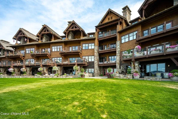 $3,200,000 | 4757 South Arrow Point Drive, Unit 305, Harrison, ID 83833