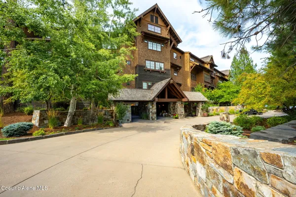 $3,200,000 | 4757 South Arrow Point Drive, Unit 305, Harrison, ID 83833