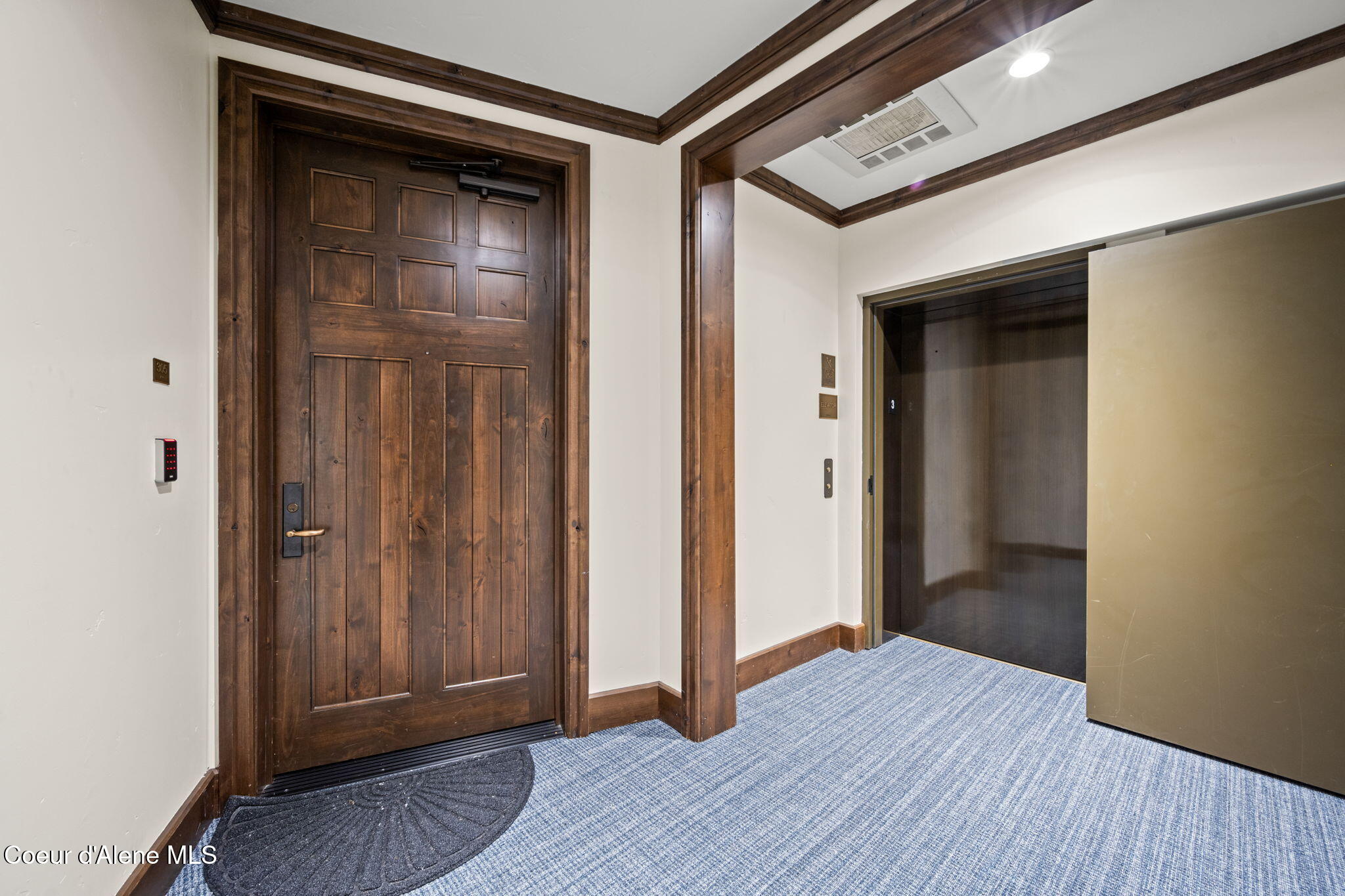 4757 South Arrow Point Drive, Unit 305 Harrison, ID 83833 - Photo 62 of 63 Front Condo Entrance