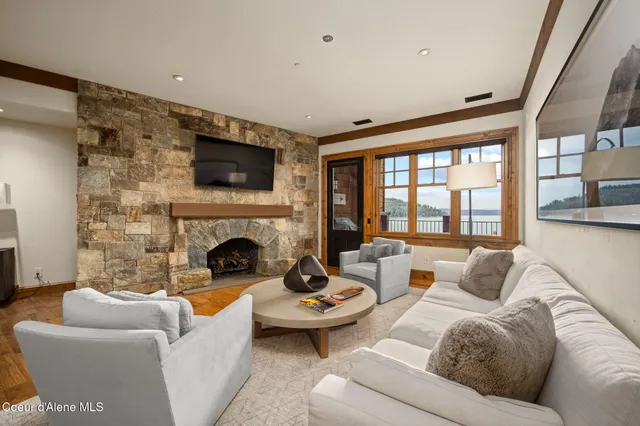 $3,200,000 | 4757 South Arrow Point Drive, Unit 305, Harrison, ID 83833