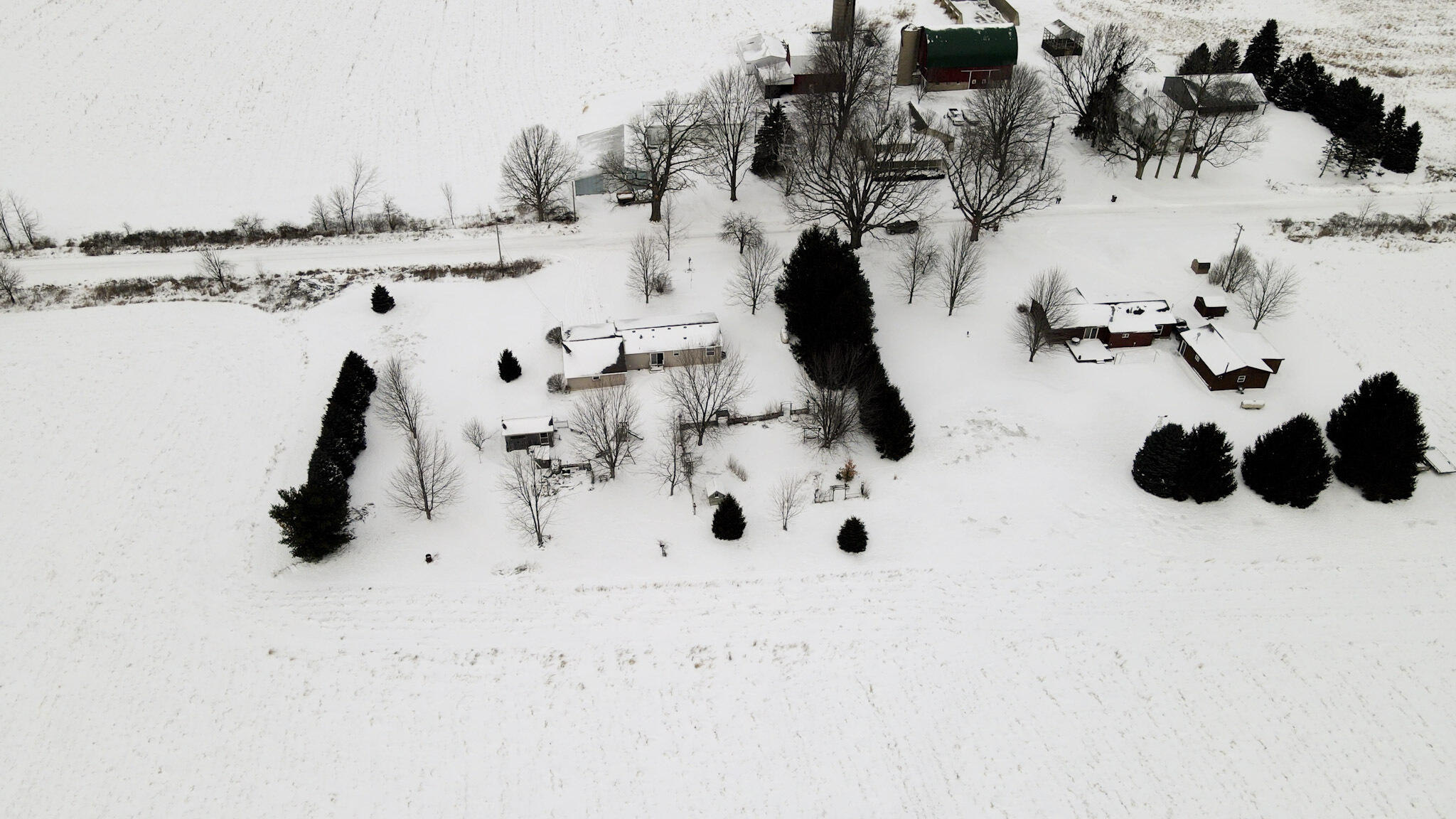 2598 Wildcat Road St. Johns, MI 48879 - Photo 30 of 39 2-DJI_0245