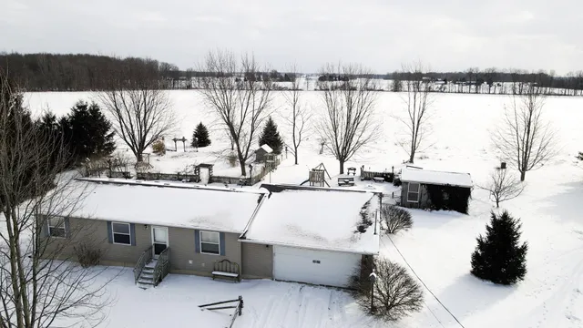 $269,900 | 2598 Wildcat Road, St. Johns, MI 48879