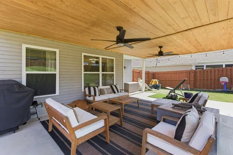 $515,000 | 736 Gloucester Lane, Nashville, TN 37221