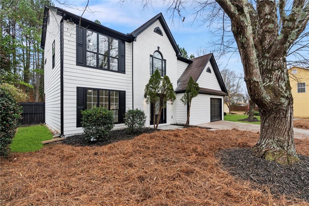 2945 Da Vinci Boulevard Decatur, GA 30034 - Photo 2 of 36