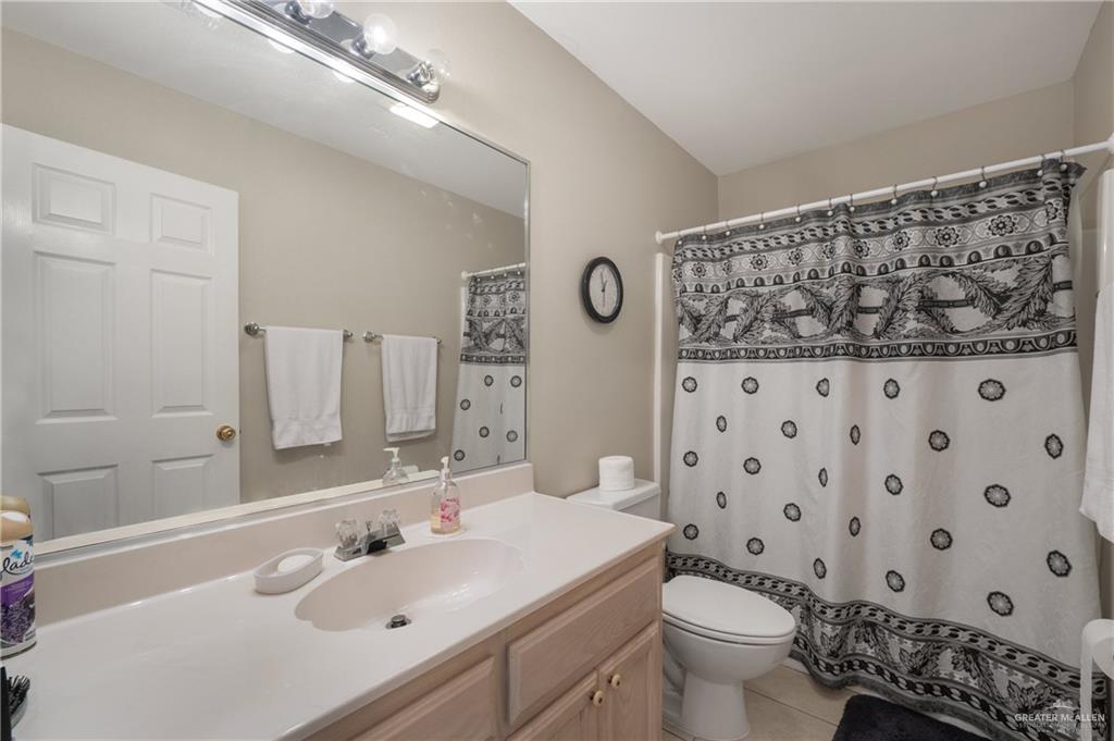 1306 Oak Street Harlingen, TX 78552 - Photo 11 of 24