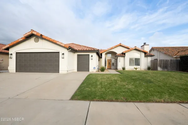 $999,000 | 2408 La Costa Drive, Santa Maria, CA 93455