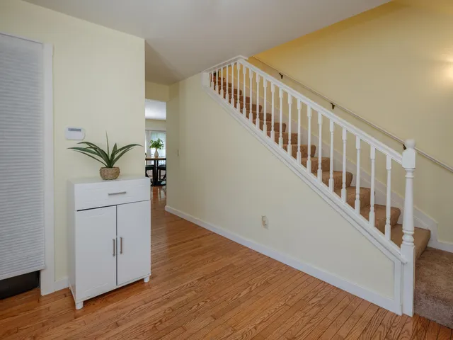 $429,500 | 55622 Red Arrow Highway, Lawrence, MI 49064