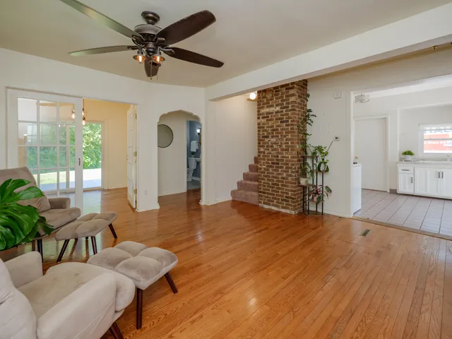 $429,500 | 55622 Red Arrow Highway, Lawrence, MI 49064