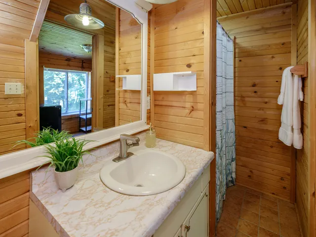 $429,500 | 55622 Red Arrow Highway, Lawrence, MI 49064