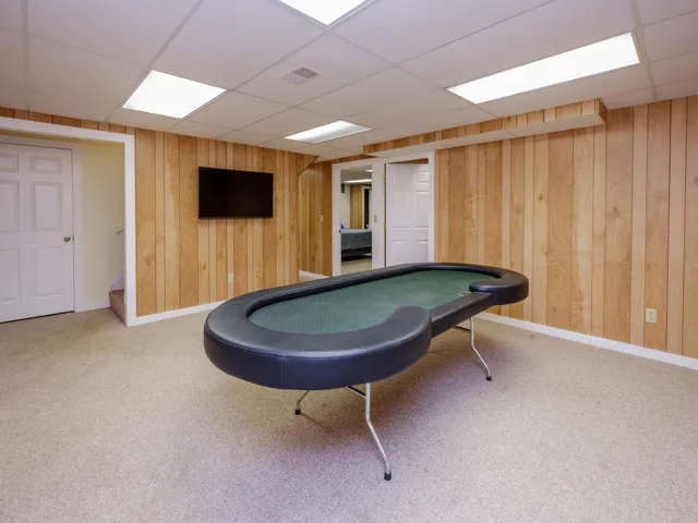 $429,500 | 55622 Red Arrow Highway, Lawrence, MI 49064