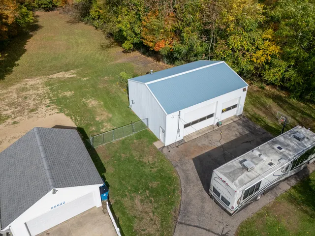 $429,500 | 55622 Red Arrow Highway, Lawrence, MI 49064