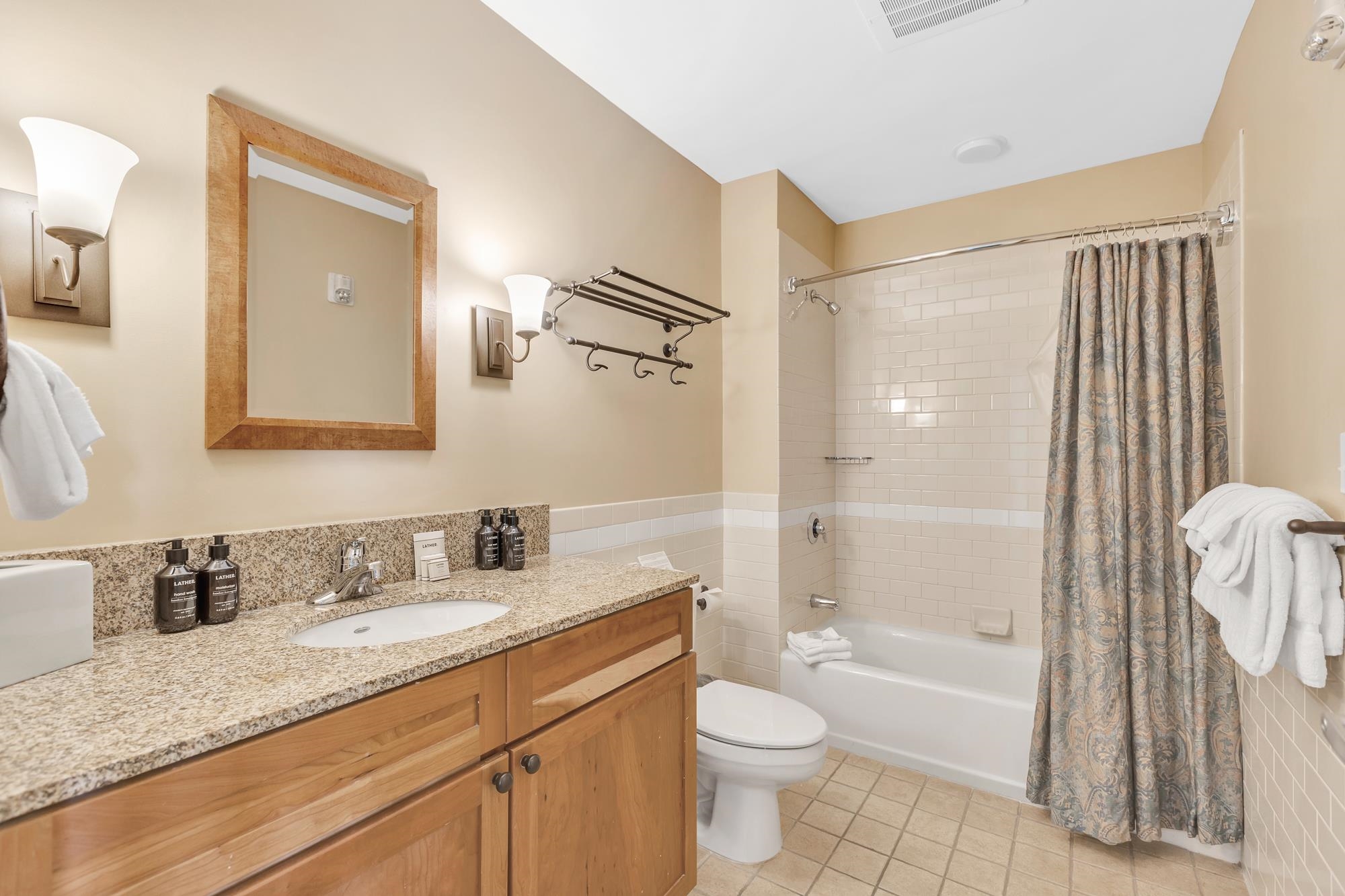 193 Jackson Gore Road, Unit 618620 Ludlow, VT 05149 - Photo 9 of 47 Gallery Image 9