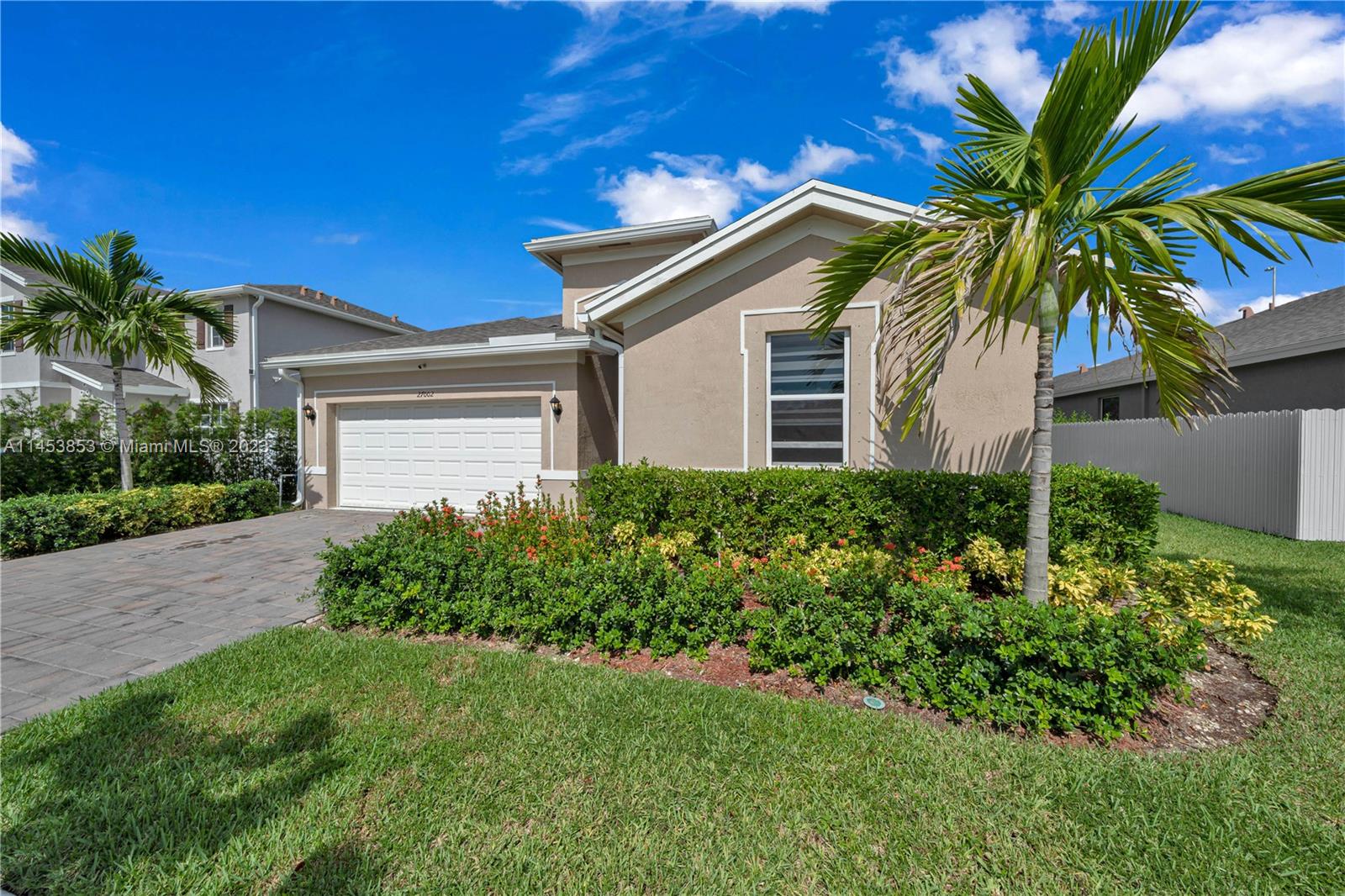 27002 Southwest 132 Ct Road Homestead, FL 33032 - Photo 4 of 24 Gallery Image 4