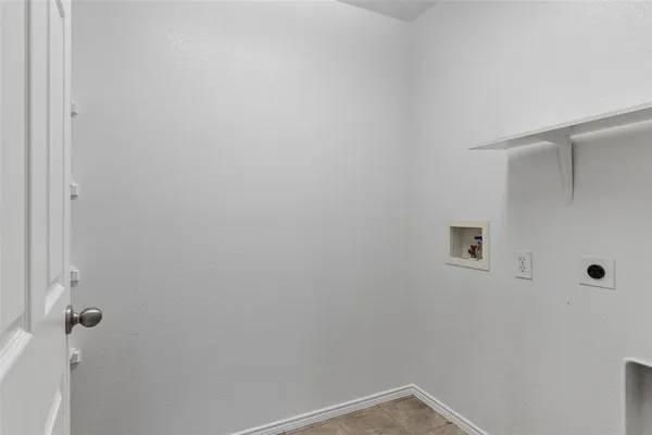 $1,875 | 308 Laurel Lane, Fate, TX 75087