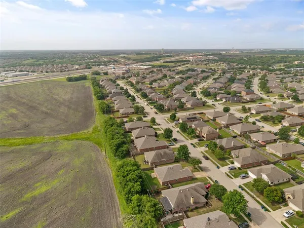 $1,875 | 308 Laurel Lane, Fate, TX 75087