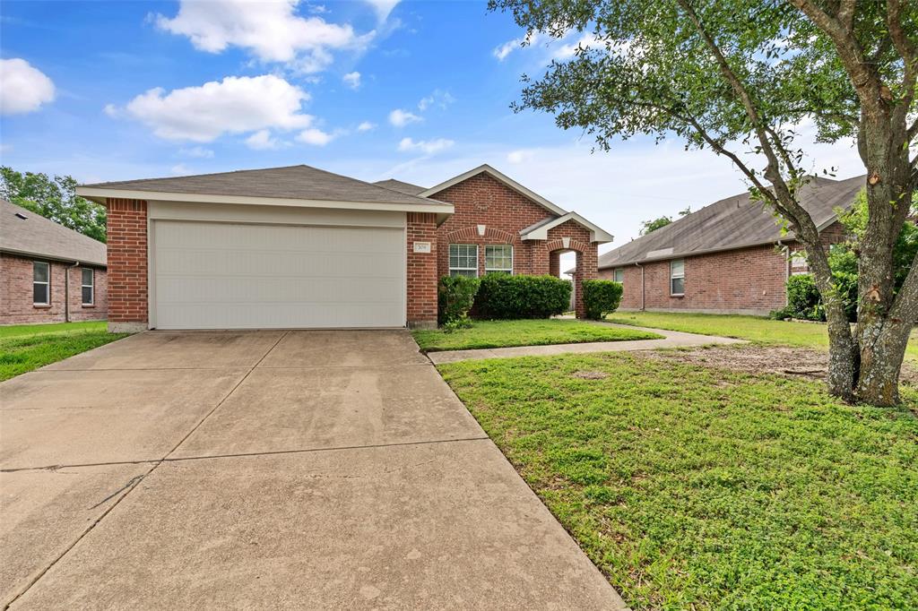 308 Laurel Lane Fate, TX 75087 - Photo 4 of 35