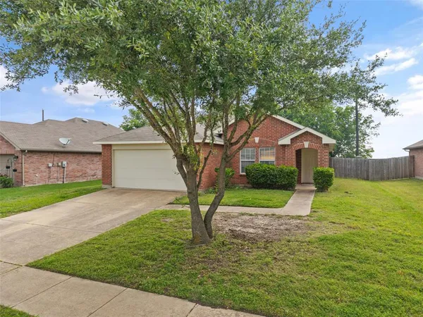 $1,875 | 308 Laurel Lane, Fate, TX 75087