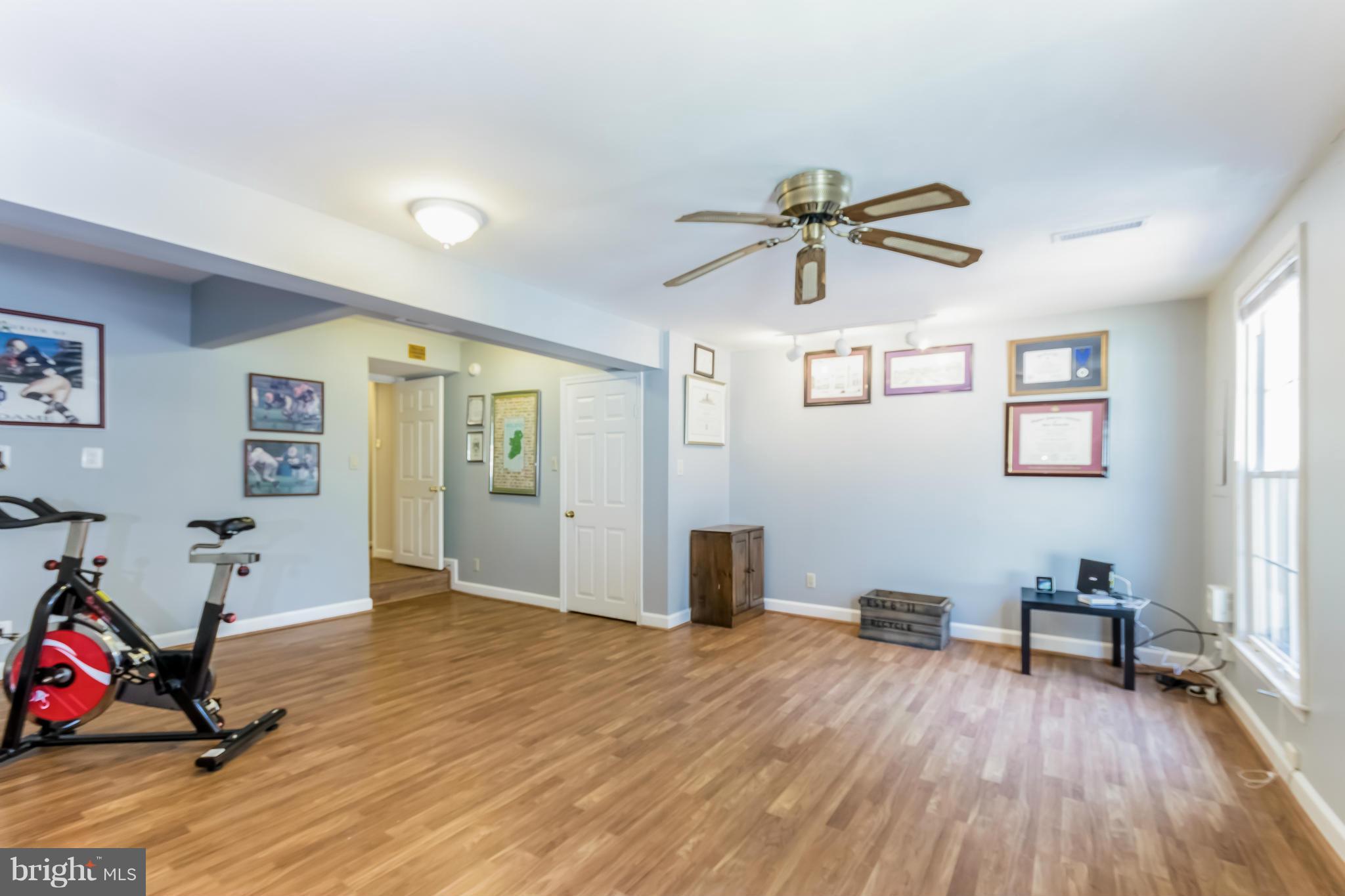 1547 Autumn Ridge Circle Reston, VA 20194 - Photo 23 of 30 a view of a room with gym equipment