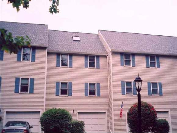 43 Mast Road, Unit 16 Dover, NH 03820 - Photo 1 of 4