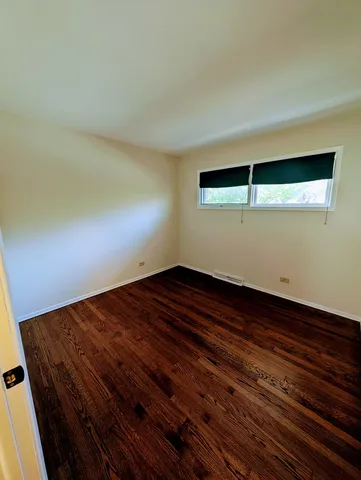 $2,950 | 3131 Lake Avenue, Unit F, Wilmette, IL 60091