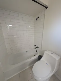 $2,950 | 3131 Lake Avenue, Unit F, Wilmette, IL 60091